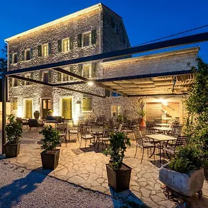 Gasthuis Relais And Wine San Tommaso (adults Only), Bale